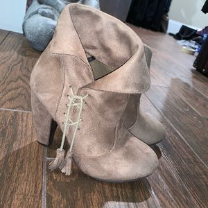 Heeled booties